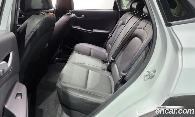 Hyundai Kona 2019 1.6 автомат (гидро), миниатюра 11