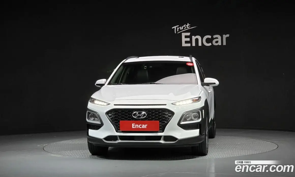 Hyundai Kona 2019 1.6 автомат (гидро), фото 3