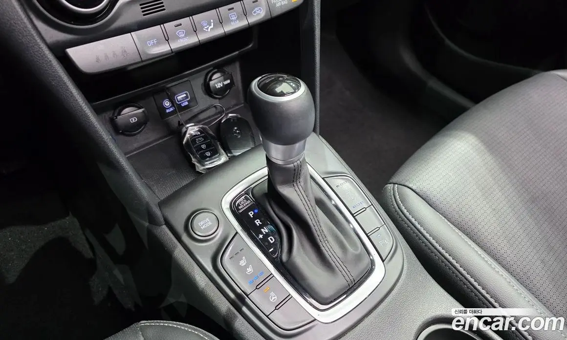 Hyundai Kona 2019 1.6 автомат (гидро), фото 9