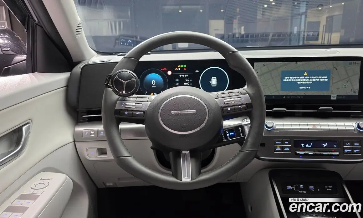 Hyundai Kona 2023 1.6 автомат (гидро), фото 20