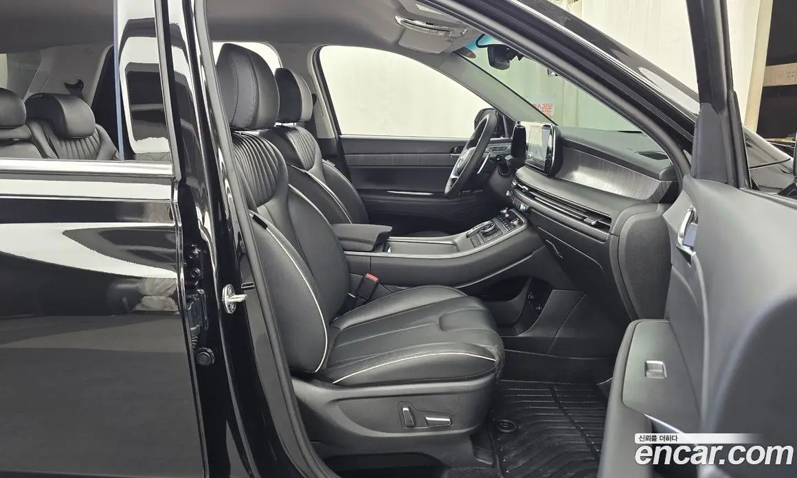Hyundai Palisade 2023 3.8 автомат (гидро), фото 16