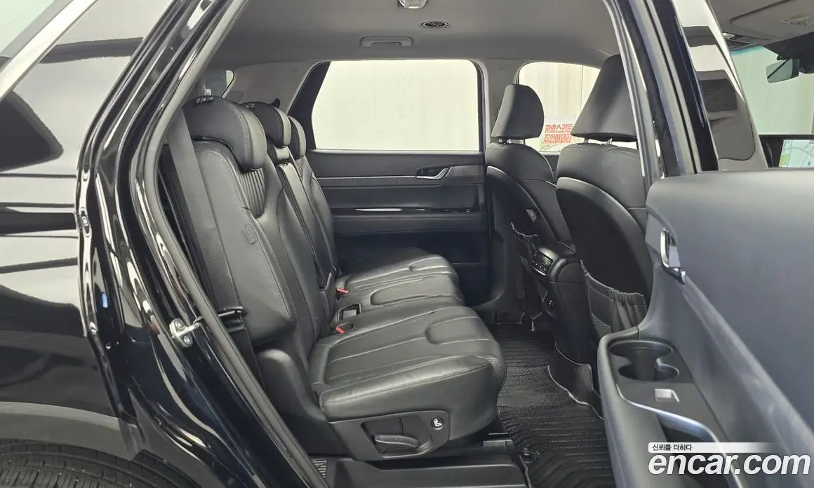 Hyundai Palisade 2023 3.8 автомат (гидро), фото 17
