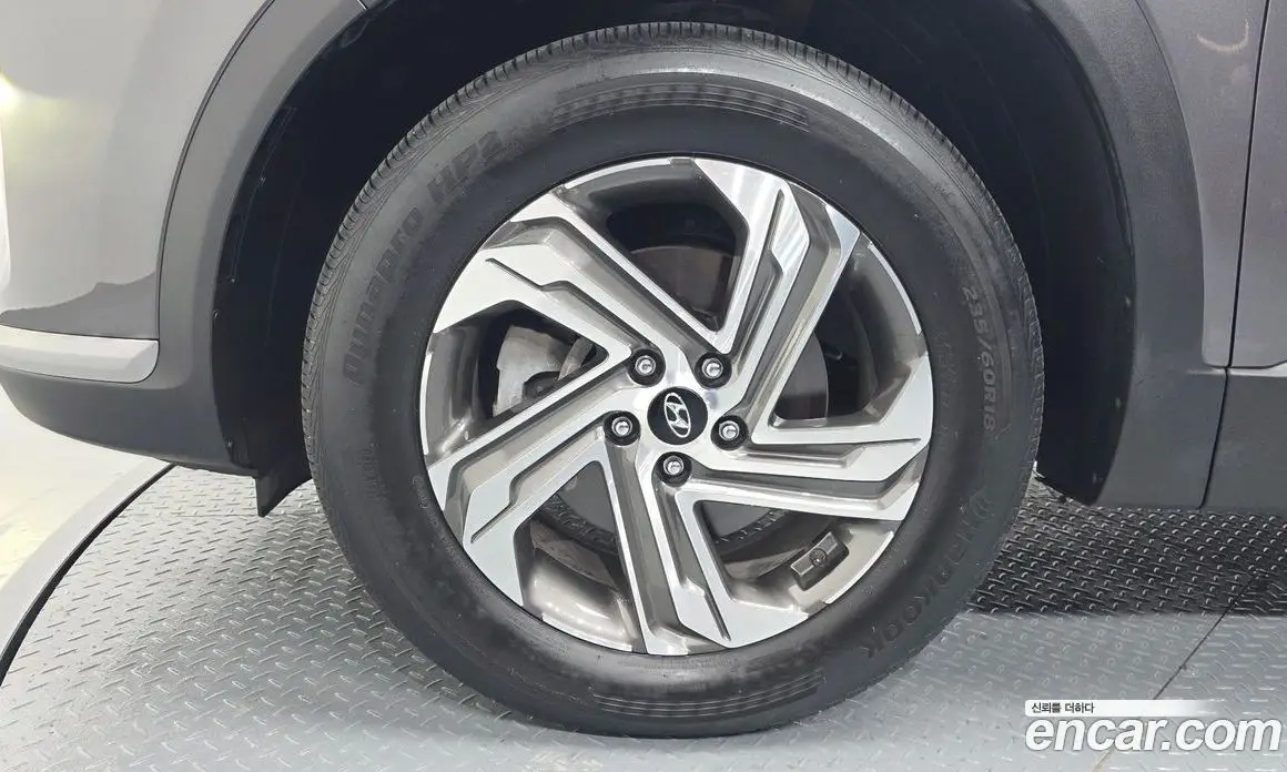 Hyundai Santa Fe 2022 2.2 автомат (гидро), фото 5