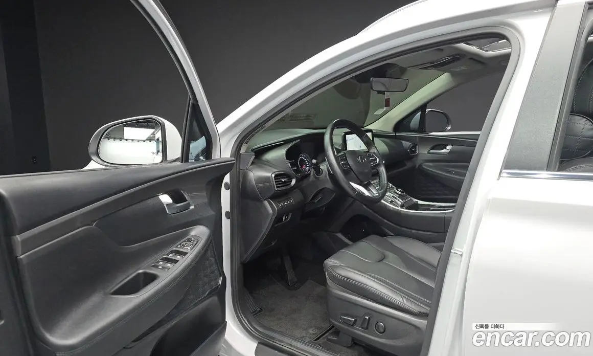 Hyundai Santa Fe 2022 1.6 автомат (гидро), фото 13 Hyundai Santa Fe 2022 1.6 автомат (гидро), фото 13