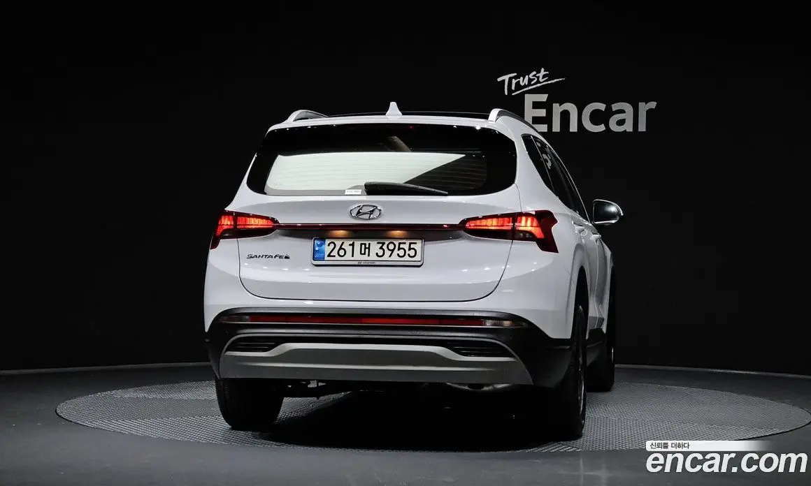 Hyundai Santa Fe 2022 1.6 автомат (гидро), фото 4 Hyundai Santa Fe 2022 1.6 автомат (гидро), фото 4