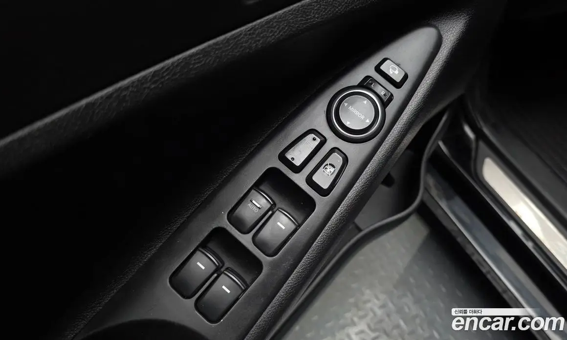 Hyundai Sonata 2010 2.0 автомат (гидро), фото 19 Hyundai Sonata 2010 2.0 автомат (гидро), фото 19