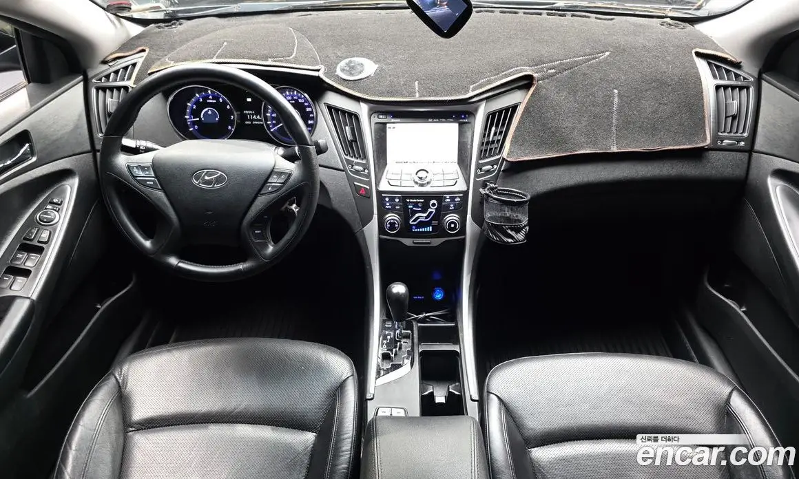 Hyundai Sonata 2010 2.0 автомат (гидро), фото 7 Hyundai Sonata 2010 2.0 автомат (гидро), фото 7