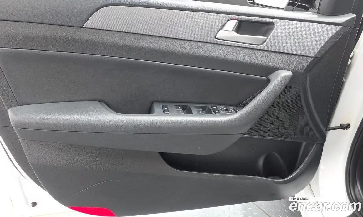 Hyundai Sonata 2018 2.0 автомат (гидро), фото 14 Hyundai Sonata 2018 2.0 автомат (гидро), фото 14