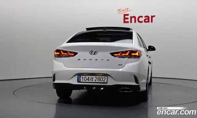 Hyundai Sonata 2018 2.0 автомат (гидро), миниатюра 4 Hyundai Sonata 2018 2.0 автомат (гидро), миниатюра 4