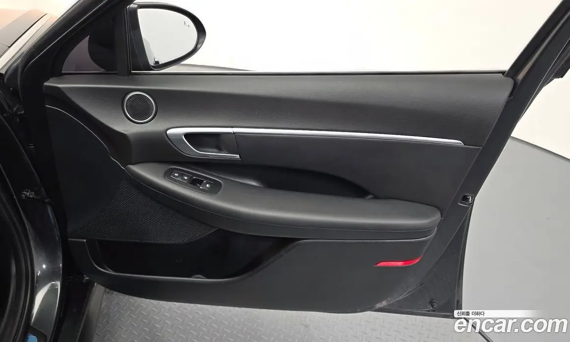 Hyundai Sonata 2019 2.0 автомат (гидро), фото 14 Hyundai Sonata 2019 2.0 автомат (гидро), фото 14