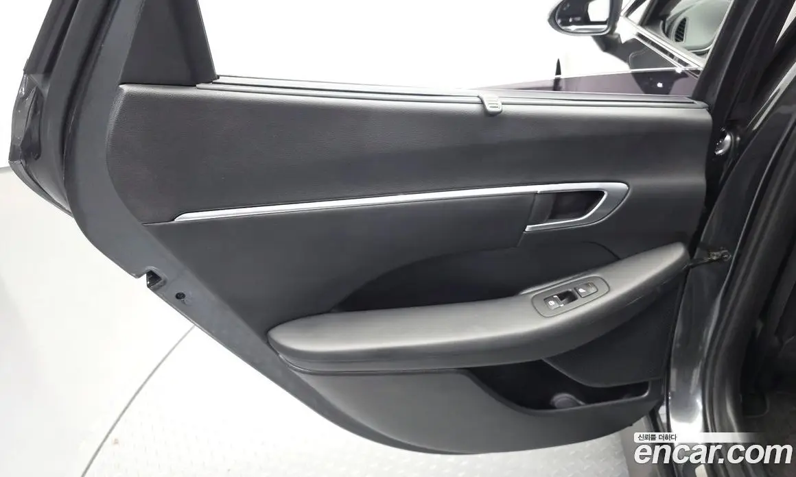 Hyundai Sonata 2019 2.0 автомат (гидро), фото 15 Hyundai Sonata 2019 2.0 автомат (гидро), фото 15