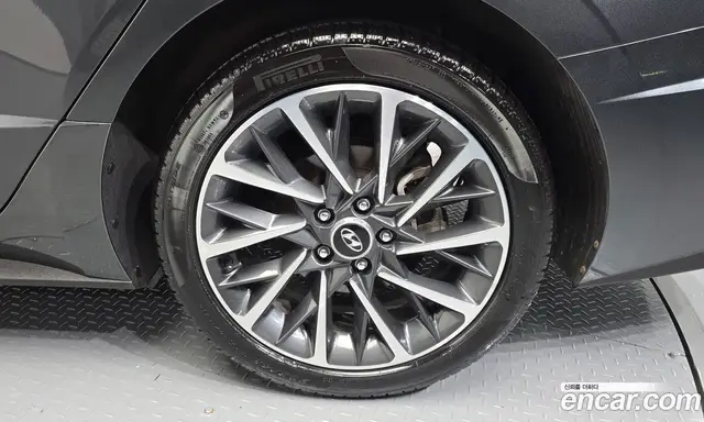Hyundai Sonata 2019 2.0 автомат (гидро), миниатюра 5 Hyundai Sonata 2019 2.0 автомат (гидро), миниатюра 5