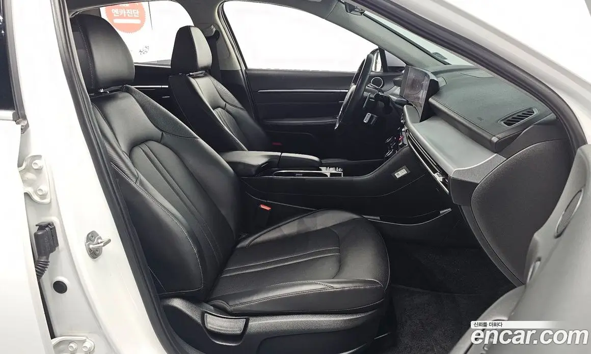 Hyundai Sonata 2024 2.0 автомат (гидро), фото 15