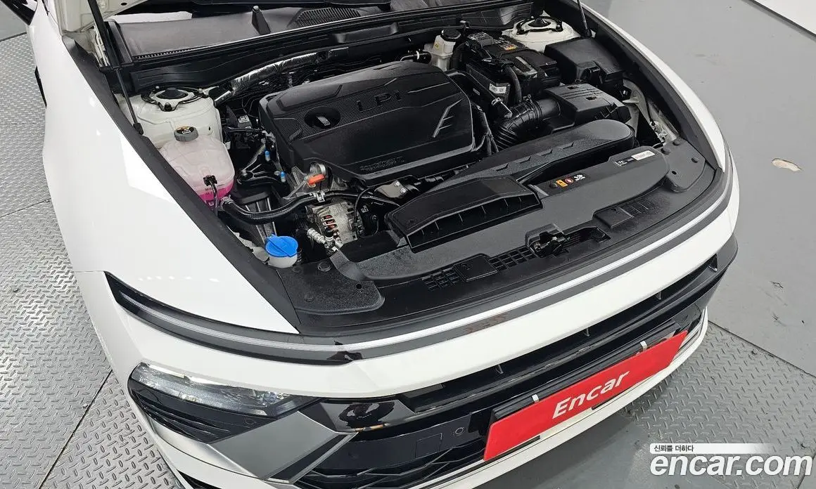 Hyundai Sonata 2024 2.0 автомат (гидро), фото 5