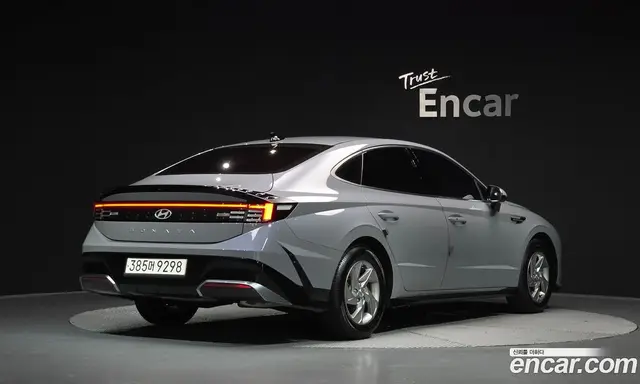 Hyundai Sonata 2024 2.0 автомат (гидро), миниатюра 2
