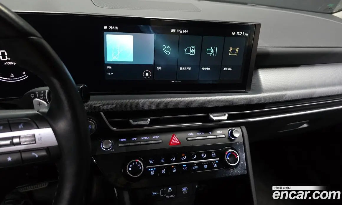 Hyundai Sonata 2024 2.0 автомат (гидро), фото 20