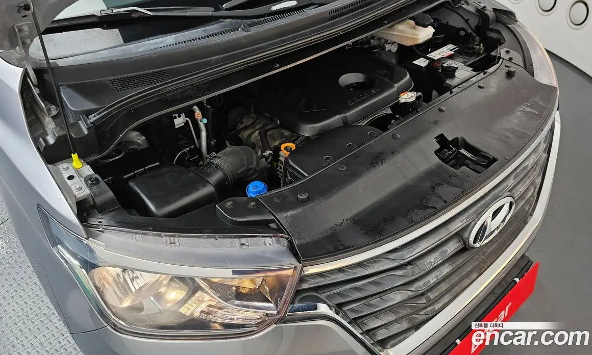 Hyundai Starex 2018 2.5 автомат (гидро), фото 6