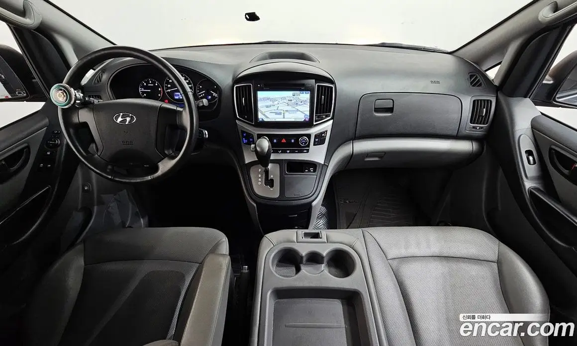 Hyundai Starex 2018 2.5 автомат (гидро), фото 10
