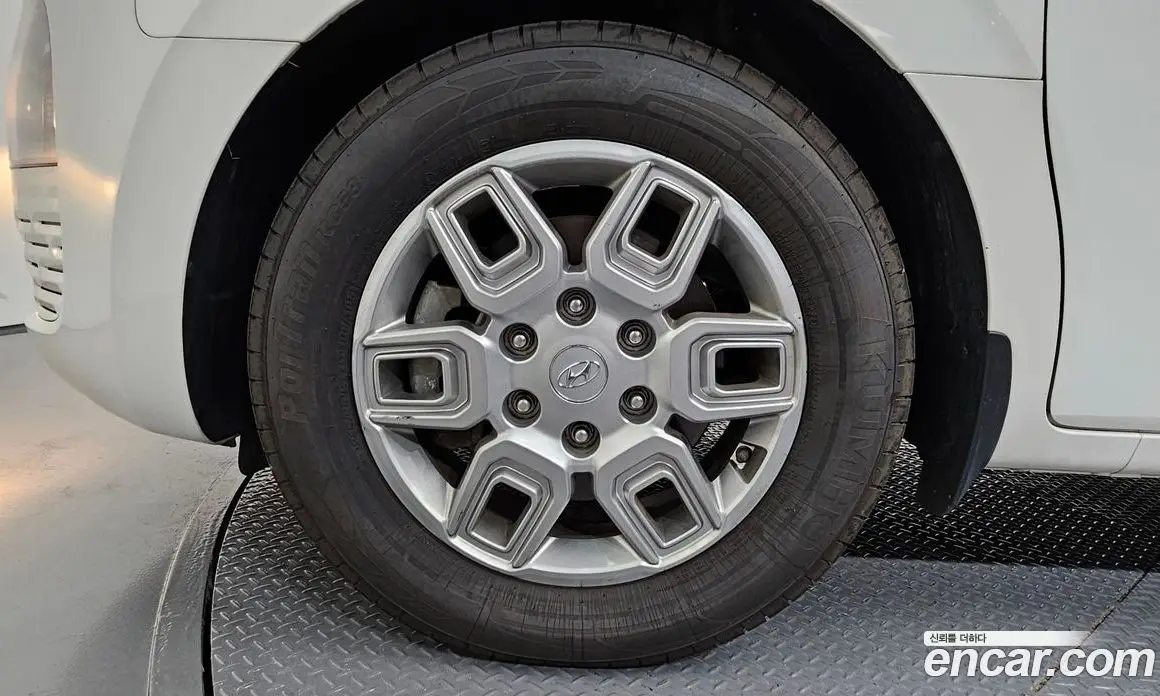 Hyundai Staria 2021 2.2 автомат (гидро), фото 5 Hyundai Staria 2021 2.2 автомат (гидро), фото 5