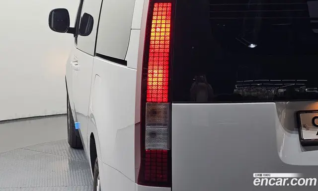 Hyundai Staria 2021 2.2 автомат (гидро), миниатюра 9 Hyundai Staria 2021 2.2 автомат (гидро), миниатюра 9