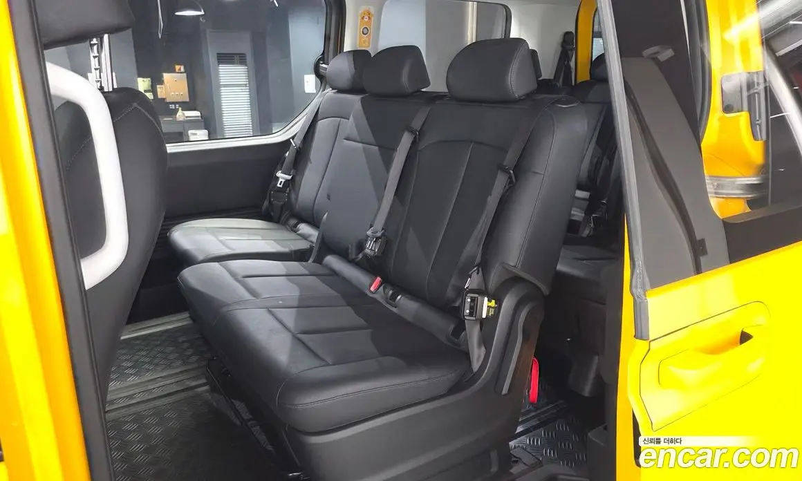 Hyundai Staria 2024 3.5 автомат (гидро), фото 17 Hyundai Staria 2024 3.5 автомат (гидро), фото 17