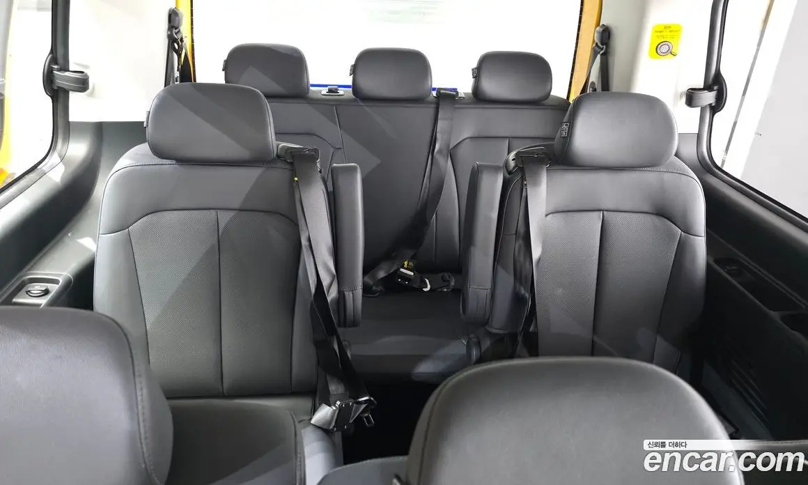 Hyundai Staria 2024 3.5 автомат (гидро), фото 18 Hyundai Staria 2024 3.5 автомат (гидро), фото 18