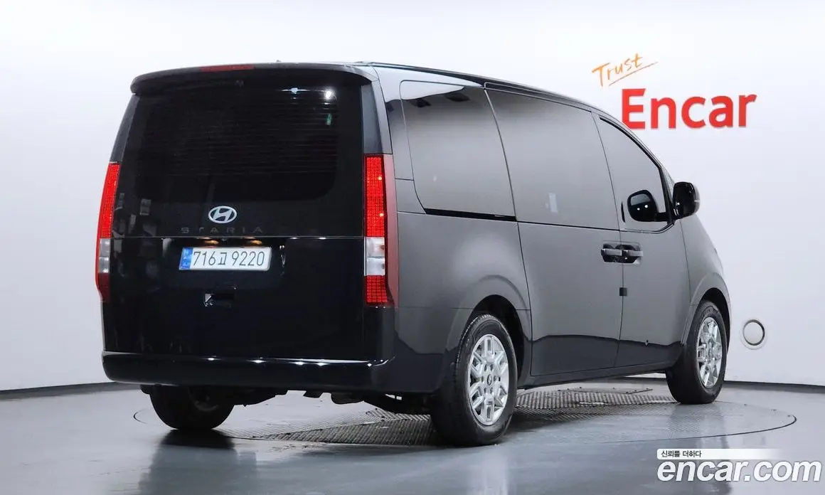 Hyundai Staria 2024 1.6 автомат (гидро), фото 2 Hyundai Staria 2024 1.6 автомат (гидро), фото 2
