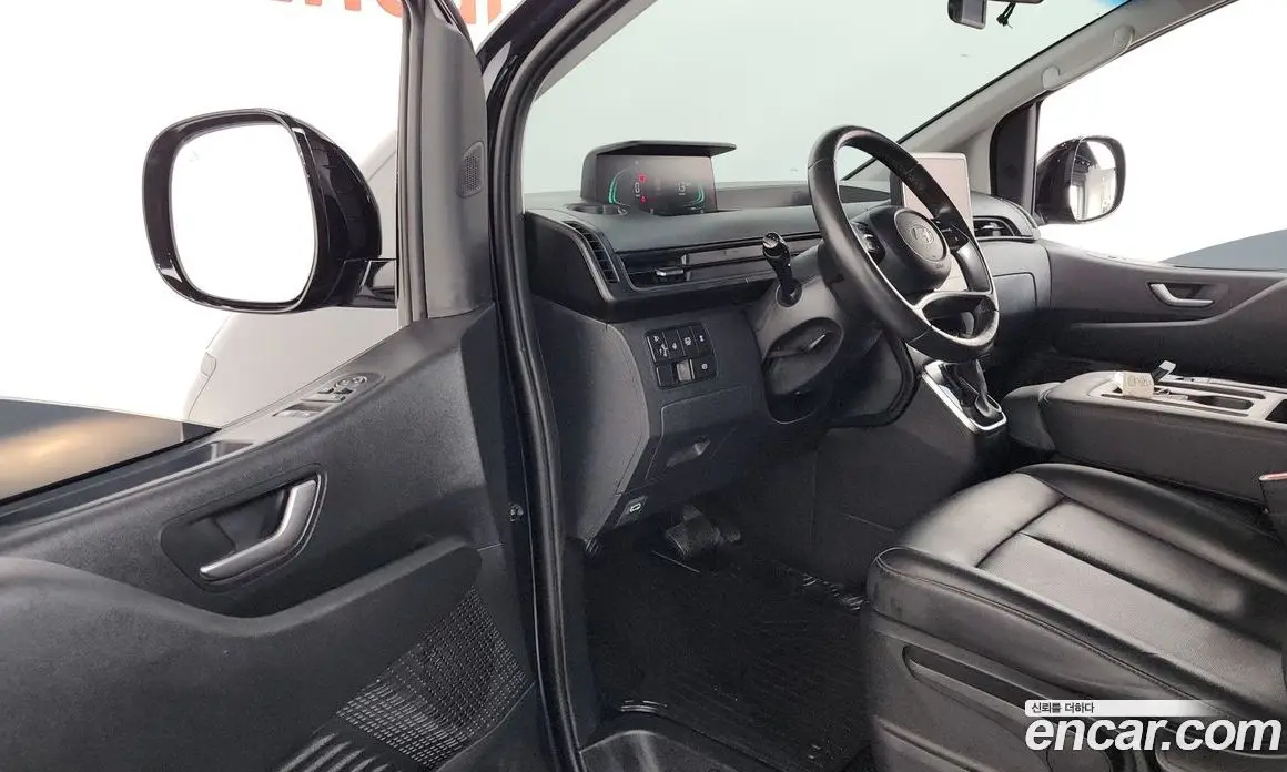 Hyundai Staria 2024 1.6 автомат (гидро), фото 13 Hyundai Staria 2024 1.6 автомат (гидро), фото 13