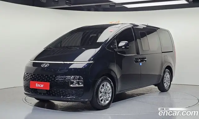 Hyundai Staria, 2024, 49 526 км