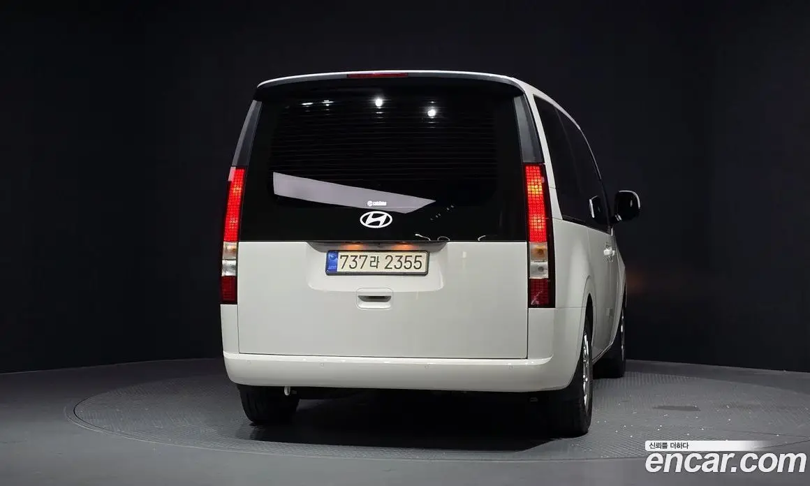 Hyundai Staria 2025 3.5 автомат (гидро), фото 4 Hyundai Staria 2025 3.5 автомат (гидро), фото 4
