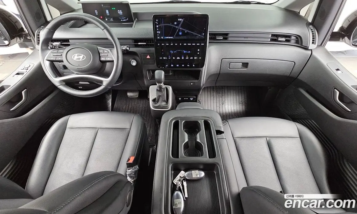 Hyundai Staria 2025 3.5 автомат (гидро), фото 10 Hyundai Staria 2025 3.5 автомат (гидро), фото 10