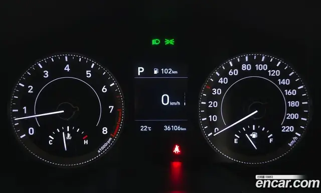 Hyundai Venue 2019 1.6 автомат (гидро), миниатюра 11 Hyundai Venue 2019 1.6 автомат (гидро), миниатюра 11
