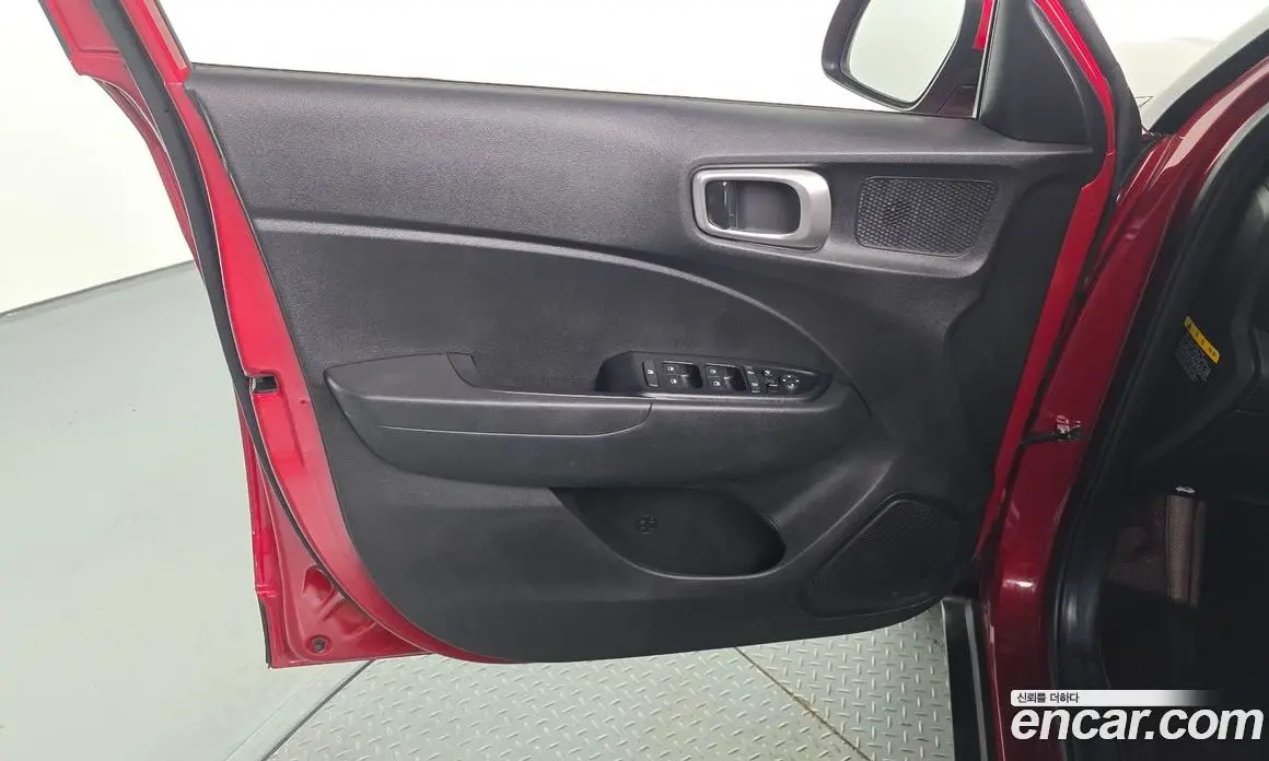 Hyundai Venue 2019 1.6 автомат (гидро), фото 14 Hyundai Venue 2019 1.6 автомат (гидро), фото 14
