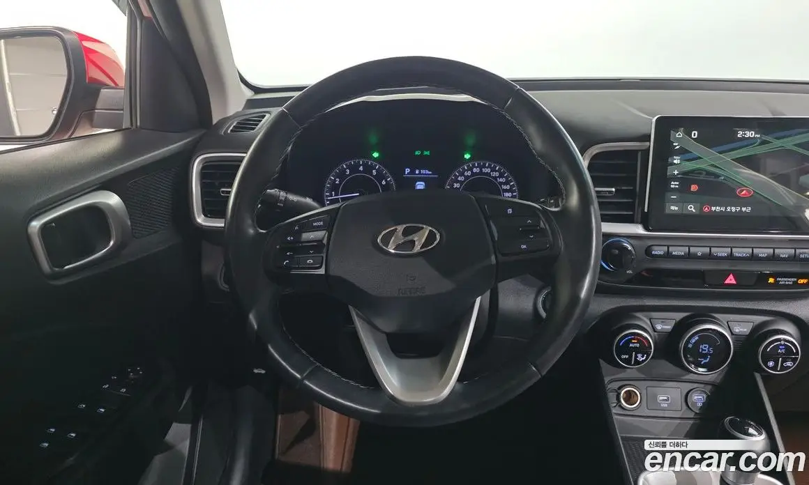 Hyundai Venue 2019 1.6 автомат (гидро), фото 18 Hyundai Venue 2019 1.6 автомат (гидро), фото 18