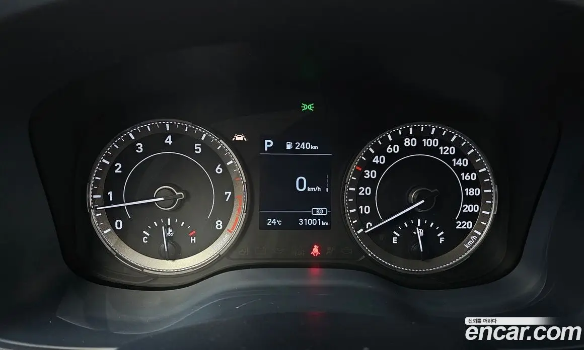 Hyundai Venue 2021 1.6 автомат (гидро), фото 11 Hyundai Venue 2021 1.6 автомат (гидро), фото 11
