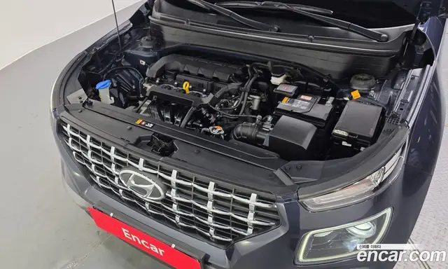 Hyundai Venue 2021 1.6 автомат (гидро), миниатюра 6 Hyundai Venue 2021 1.6 автомат (гидро), миниатюра 6