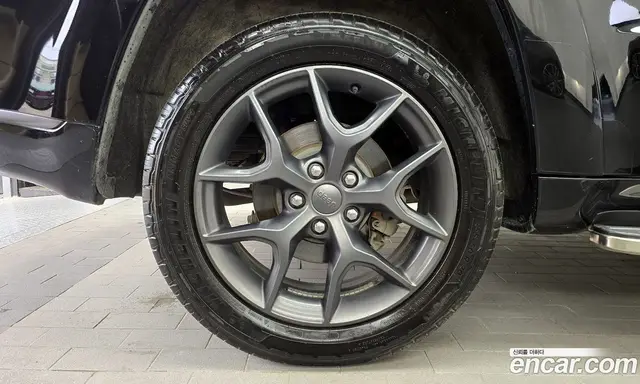 Jeep Cherokee 2019 3.6 автомат (гидро), миниатюра 5