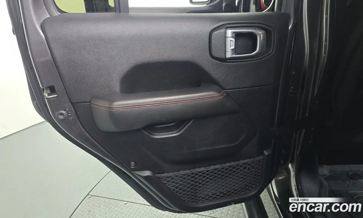 Jeep Gladiator 2021 3.6 автомат (гидро), фото 15 Jeep Gladiator 2021 3.6 автомат (гидро), фото 15