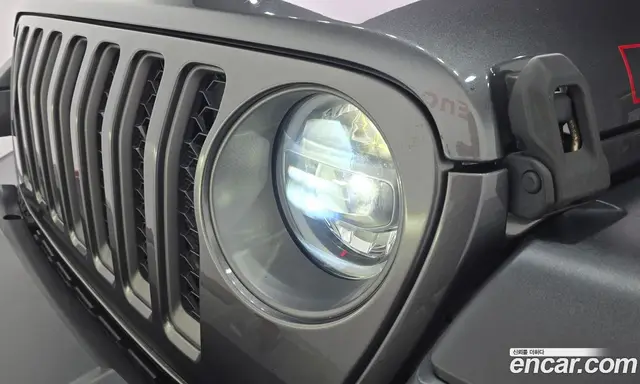 Jeep Gladiator 2021 3.6 автомат (гидро), миниатюра 8 Jeep Gladiator 2021 3.6 автомат (гидро), миниатюра 8