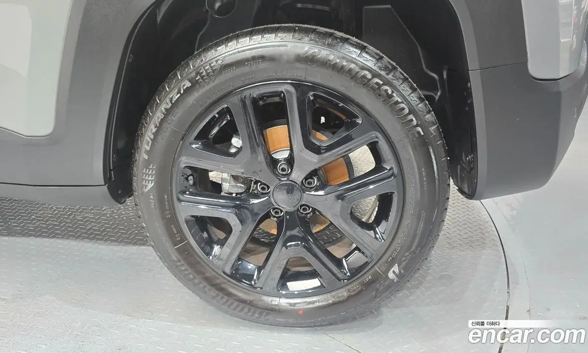 Jeep Renegade 2022 1.3 автомат (гидро), фото 7