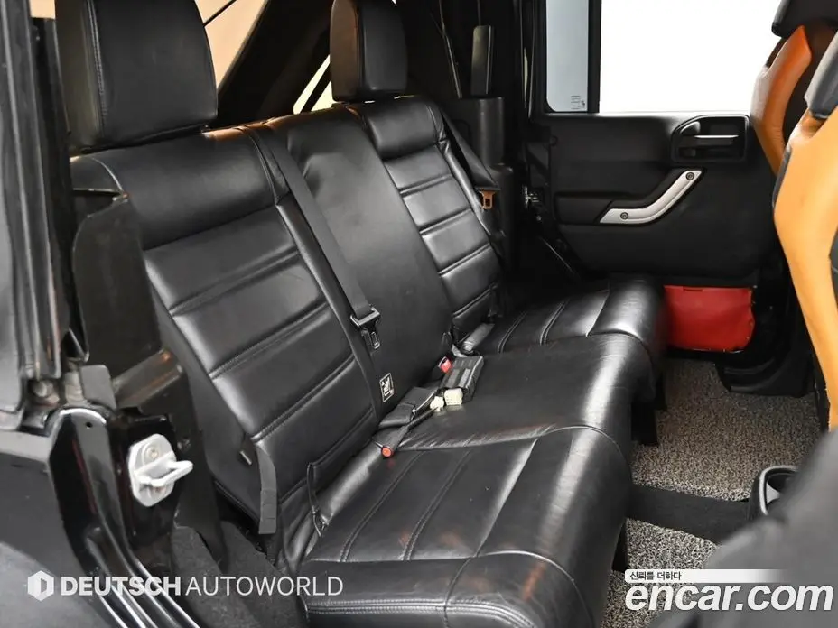 Jeep Wrangler 2012 2.8 автомат (гидро), фото 12 Jeep Wrangler 2012 2.8 автомат (гидро), фото 12
