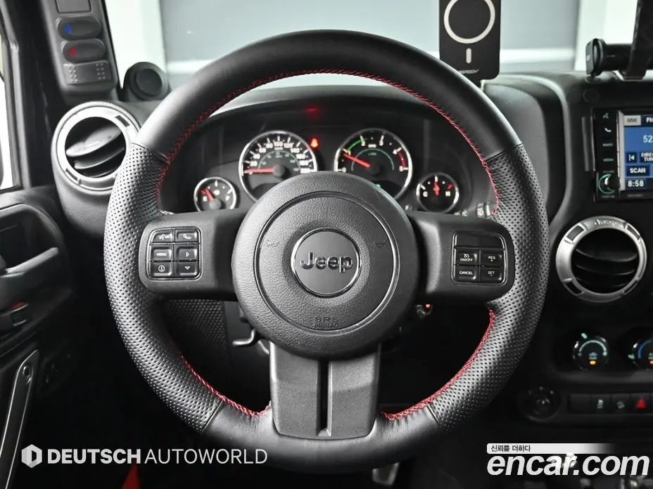 Jeep Wrangler 2012 2.8 автомат (гидро), фото 13 Jeep Wrangler 2012 2.8 автомат (гидро), фото 13