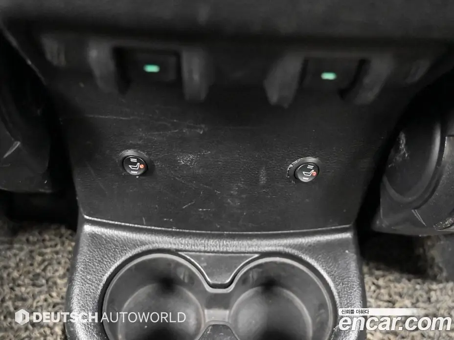 Jeep Wrangler 2012 2.8 автомат (гидро), фото 16 Jeep Wrangler 2012 2.8 автомат (гидро), фото 16