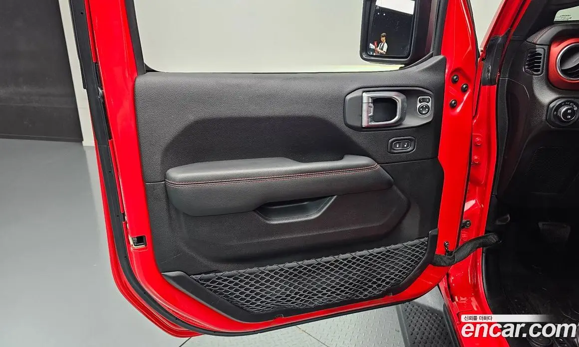 Jeep Wrangler 2019 2.0 автомат (гидро), фото 14