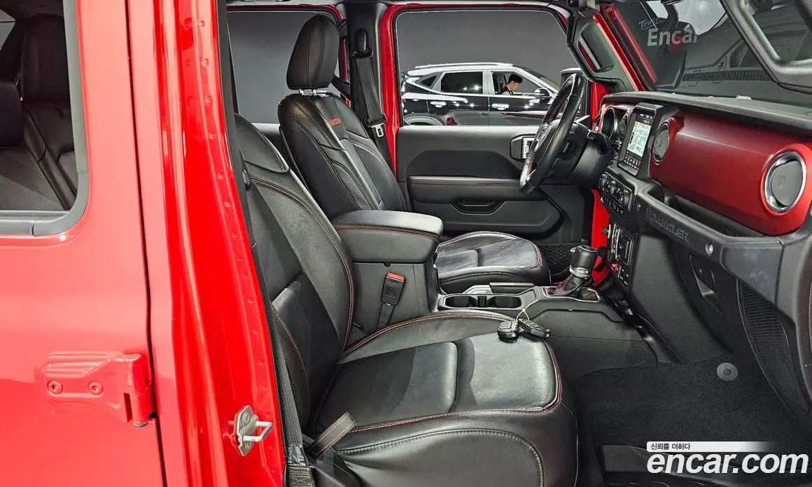 Jeep Wrangler 2019 2.0 автомат (гидро), фото 16