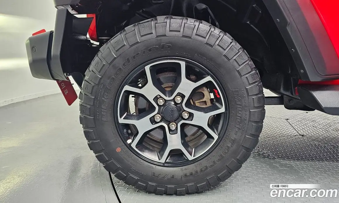 Jeep Wrangler 2019 2.0 автомат (гидро), фото 5