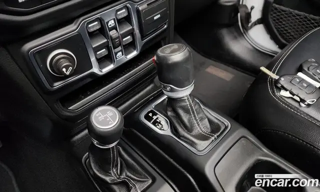 Jeep Wrangler 2020 2.0 автомат (гидро), миниатюра 12