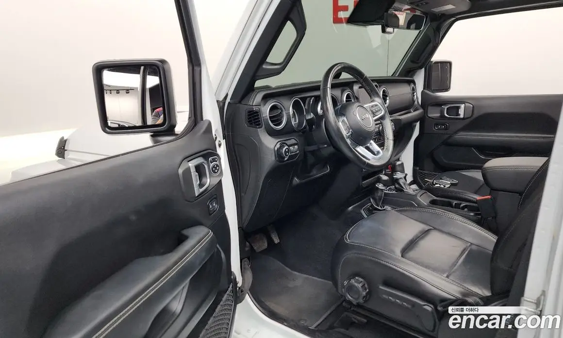 Jeep Wrangler 2020 2.0 автомат (гидро), фото 13