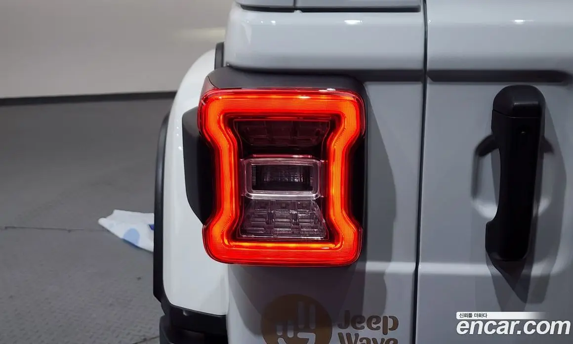 Jeep Wrangler 2020 2.0 автомат (гидро), фото 9