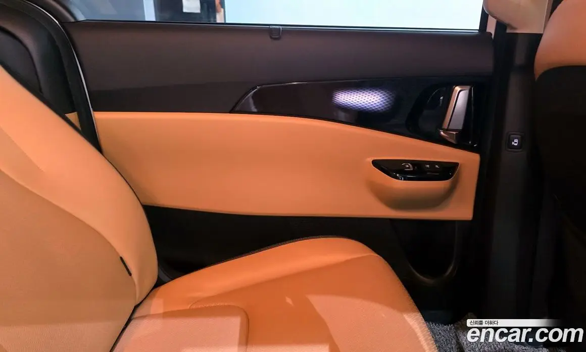 Kia Carnival 2020 2.2 автомат (гидро), фото 15